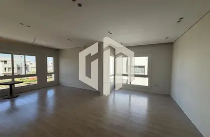 Twin House - 4 Bedrooms - 6 Bathrooms for rent in Hyde Park - New Cairo City - Cairo