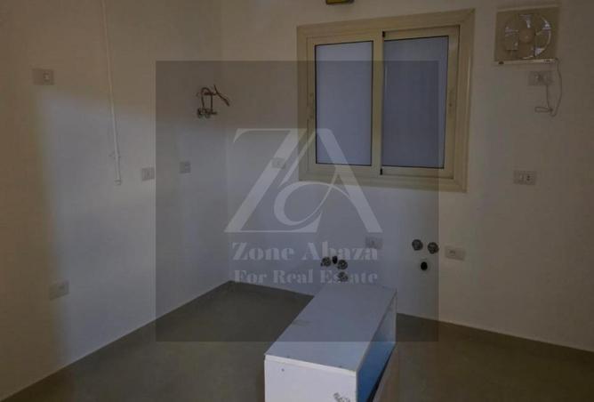 72719485 - Property Image 2