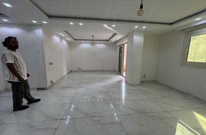 Apartment - 3 Bedrooms - 3 Bathrooms for rent in Dokki - Giza