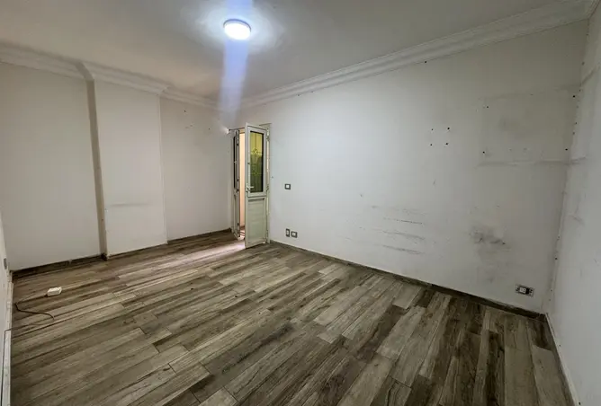 100929234 - Property Image 3