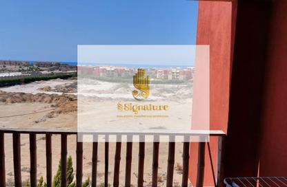 Chalet - 2 - 1 for sale in Bungalows North Coast - Bungalows - Markaz Al Hamam - North Coast