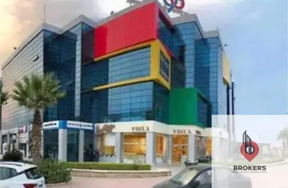 محل تجاري - استوديو - 1 حمام للايجار في شارع التسعين الجنوبي - التجمع الخامس - مدينة القاهرة الجديدة - القاهرة