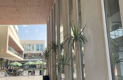 Shop - Studio - 1 Bathroom for sale in West Gate - 6 October Compounds - 6 October City - Giza