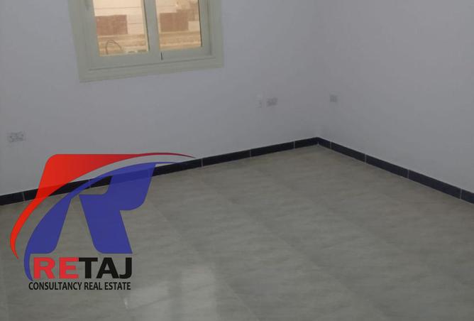 91858268 - صورة العقار 2