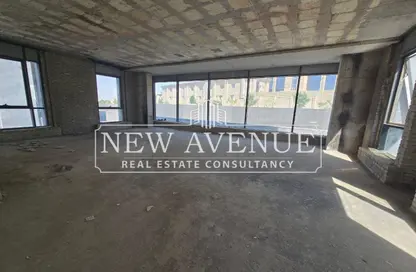 Office Space - 2 Bedrooms - 2 Bathrooms for sale in Cairo Business Park - 5th Settlement Compounds - The 5th Settlement - New Cairo City - Cairo
