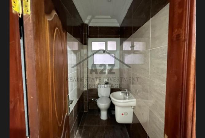 82103325 - Property Image 3