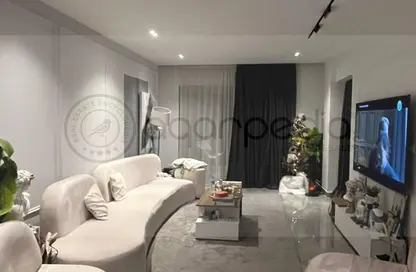 Apartment - 2 Bedrooms - 2 Bathrooms for sale in Galleria Moon Valley - South Investors Area - New Cairo City - Cairo Apartment - 2 Bedrooms - 2 Bathrooms for sale in Galleria Moon Valley - South Investors Area - New Cairo City - Cairo