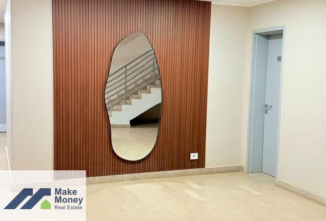 102076602 - Property Image 3