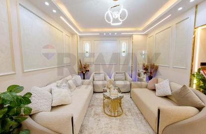 Apartment - 3 Bedrooms - 1 Bathroom for sale in Green Plaza St. - Smouha - Hay Sharq - Alexandria Apartment - 3 Bedrooms - 1 Bathroom for sale in Green Plaza St. - Smouha - Hay Sharq - Alexandria