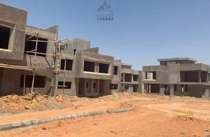 Townhouse - 3 Bedrooms - 3 Bathrooms for sale in Sun Capital - Fayoum Desert road - 6 October City - Giza