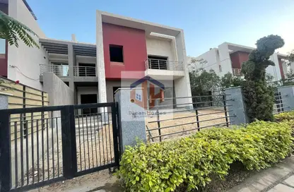 Villa - 3 Bedrooms - 3 Bathrooms for sale in Privado - Madinaty - Cairo