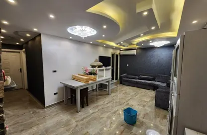 Apartment - 2 Bedrooms - 1 Bathroom for sale in Italian City Compound - Zahraa El Maadi - Hay El Maadi - Cairo