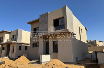 Villa - 4 Bedrooms - 4 Bathrooms for sale in Swan Lake Residence - 5th Settlement Compounds - The 5th Settlement - New Cairo City - Cairo
