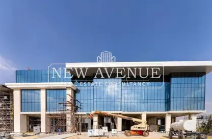 مساحات مكتبية - استوديو - 2 حمامات للبيع في جولدن جيت - شارع التسعين الجنوبي - التجمع الخامس - مدينة القاهرة الجديدة - القاهرة