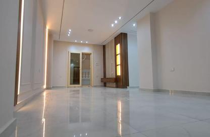 Apartment - 2 Bedrooms - 1 Bathroom for sale in Gate 4 - Mena - Hadayek El Ahram - Giza