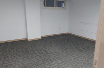Office Space - Studio - 3 Bathrooms for rent in Hadayek Al Mohandessin - 4th District - Sheikh Zayed City - Giza