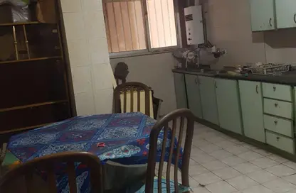 Apartment - 3 Bedrooms - 2 Bathrooms for sale in Hesham Labib St. - 8th Zone - Nasr City - Cairo