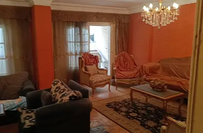 شقة - 3 غرف نوم - 2 حمامات للبيع في شارع هشام لبيب - المنطقة الثامنة - مدينة نصر - القاهرة