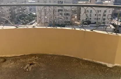 شقة - 3 غرف نوم - 1 حمام للبيع في طريق عمائر مدينة نصر - الحي العاشر - مدينة نصر - القاهرة