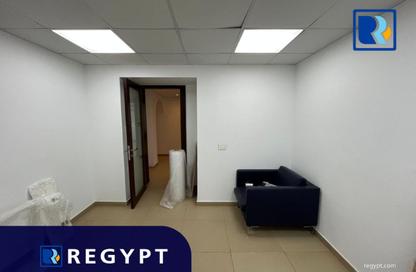 Office Space - Studio - 3 Bathrooms for rent in Al Sheikh Al Marsafi St. - Zamalek - Cairo