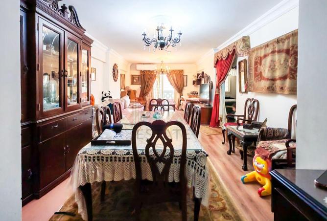 69825697 - Property Image 2