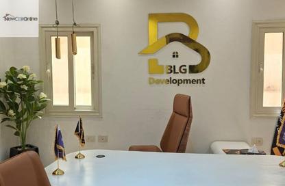 Office Space - Studio - 3 Bathrooms for rent in Doctor Ahmed Okasha St. - El Banafseg 6 - El Banafseg - New Cairo City - Cairo