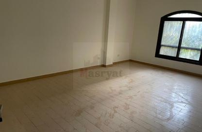Apartment - 3 Bedrooms - 2 Bathrooms for sale in Zizinia St. - South Investors Area - New Cairo City - Cairo