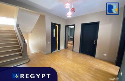 Villa - Studio - 4 Bathrooms for rent in Street 213 - Degla - Hay El Maadi - Cairo