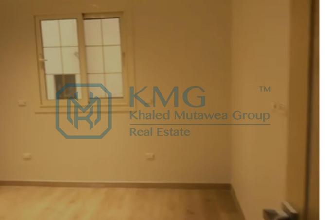 70877748 - صورة العقار 2