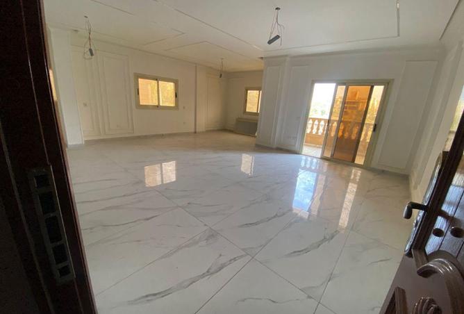 8574151 - Property Image 3