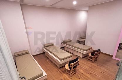 Office Space - 5 Bedrooms - 2 Bathrooms for sale in Saraya - Sidi Beshr - Hay Awal El Montazah - Alexandria