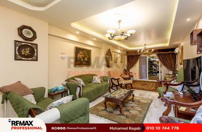 Apartment - 3 Bedrooms - 2 Bathrooms for sale in Sidi Gaber St. - Sidi Gaber - Hay Sharq - Alexandria