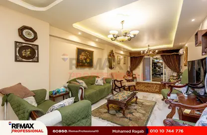 شقة - 3 غرف نوم - 2 حمامات للبيع في شارع سيدي جابر - سيدي جابر - حي شرق - الاسكندرية