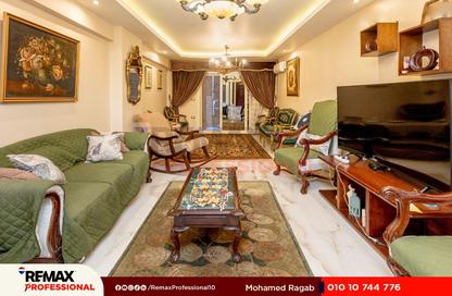 Apartment - 3 Bedrooms - 2 Bathrooms for sale in Sidi Gaber St. - Sidi Gaber - Hay Sharq - Alexandria
