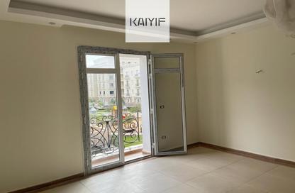 Apartment - 3 Bedrooms - 4 Bathrooms for rent in Hyde Park - New Cairo City - Cairo