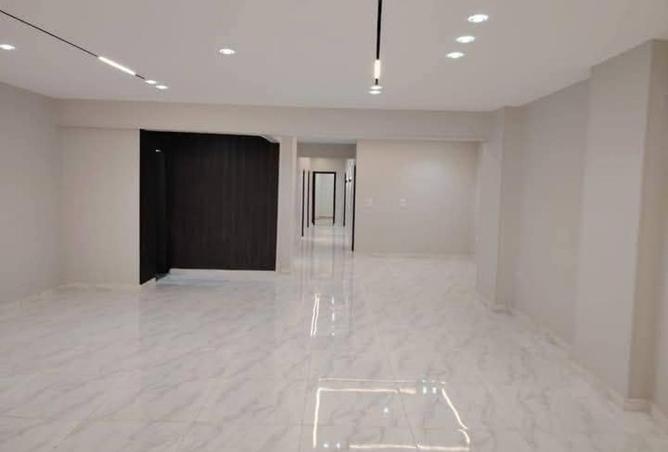 53990136 - Property Main Image