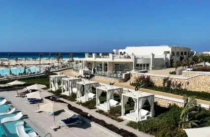 Chalet - 2 Bedrooms - 3 Bathrooms for sale in Hacienda West - Ras Al Hekma - North Coast