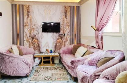 Apartment - 2 Bedrooms - 1 Bathroom for sale in El Mandara - Hay Than El Montazah - Alexandria