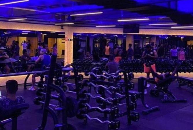 70098715 - Property Image 2