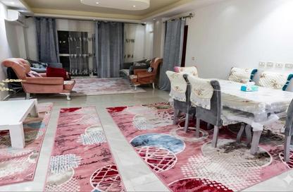Apartment - 3 Bedrooms - 2 Bathrooms for sale in Maadi Gardens - Maadi - Hay El Maadi - Cairo