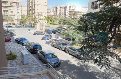 شقة - 2 غرف نوم - 2 حمامات للبيع في B6 - مدينتي - القاهرة