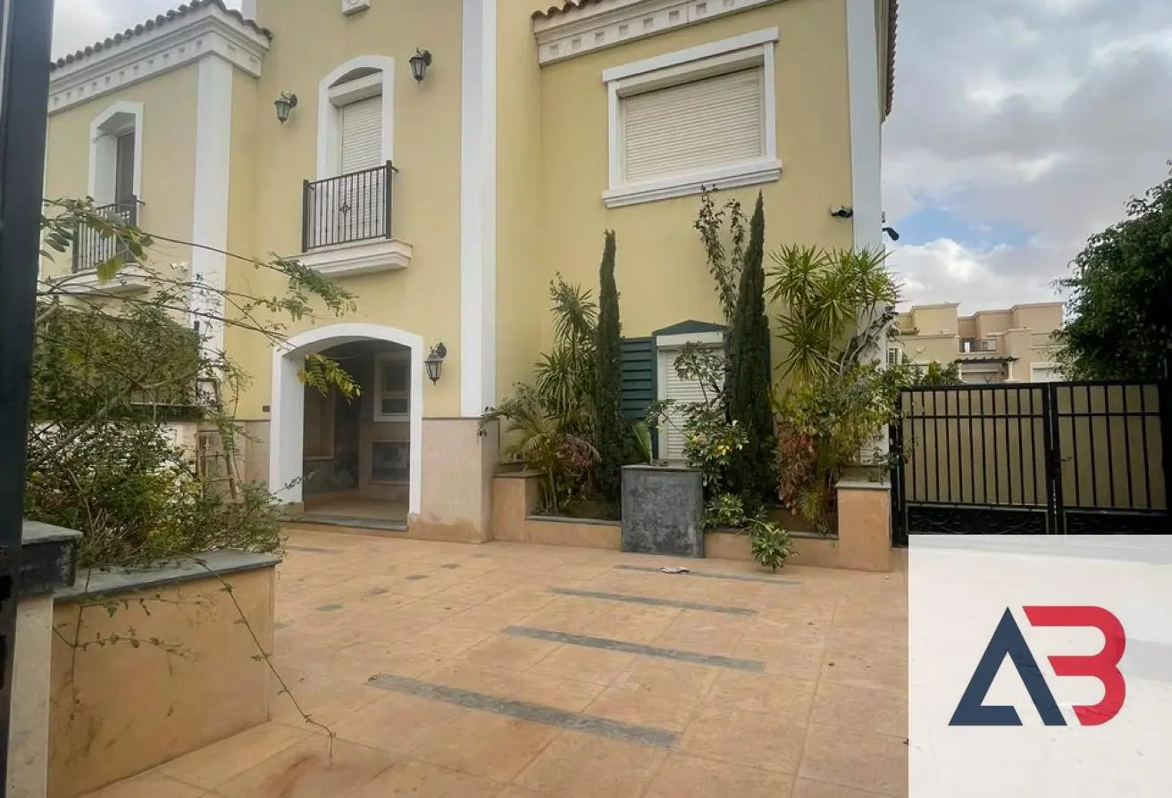 114349004 - Property Main Image