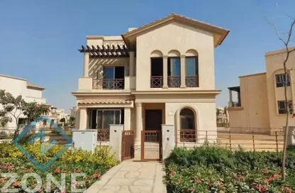 فيلا - 4 غرف نوم - 5 حمامات للبيع في پريڤادو - مدينتي - القاهرة