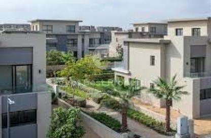 Townhouse - 3 Bedrooms - 4 Bathrooms for sale in Swan Lake Residence - 5th Settlement Compounds - The 5th Settlement - New Cairo City - Cairo Townhouse - 3 Bedrooms - 4 Bathrooms for sale in Swan Lake Residence - 5th Settlement Compounds - The 5th Settlement - New Cairo City - Cairo