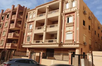 Apartment - 4 Bedrooms - 3 Bathrooms for sale in El Narges Buildings - Al Narges - New Cairo City - Cairo