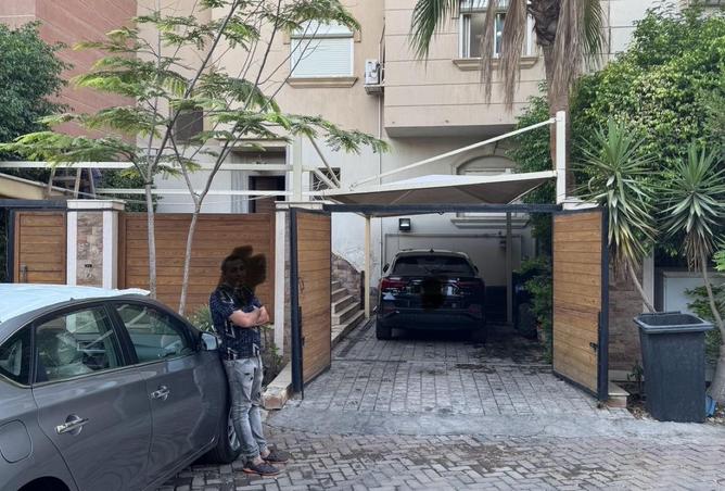 56240473 - Property Main Image