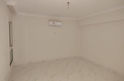 Apartment - 3 - 2 for rent in Mountain View iCity - 5th Settlement Compounds - The 5th Settlement - New Cairo City - Cairo