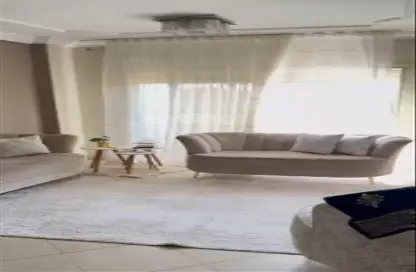 Apartment - 2 Bedrooms - 1 Bathroom for sale in Al Ashrafiya - North Investors Area - New Cairo City - Cairo