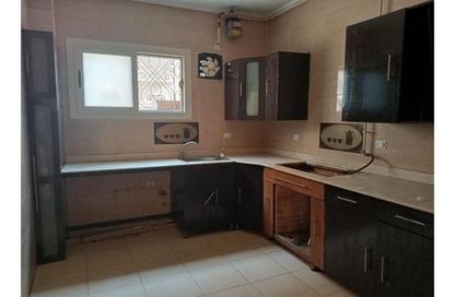 Apartment - 3 Bedrooms - 2 Bathrooms for sale in Al Narges 2 - Al Narges - New Cairo City - Cairo