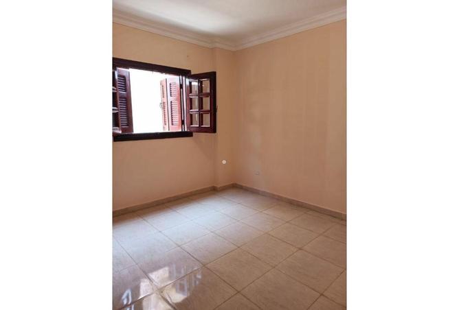 69560380 - صورة العقار 2